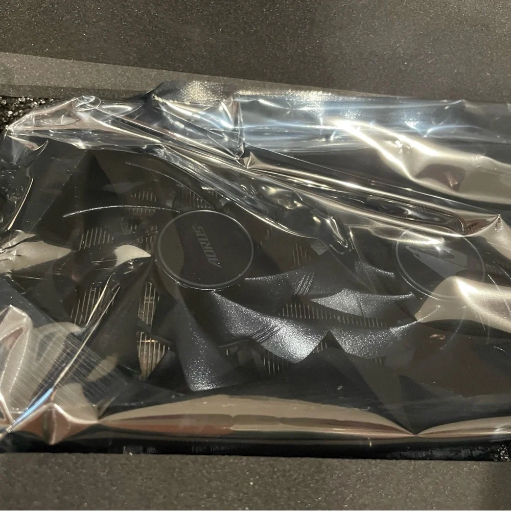 GIGABYTE AORUS GeForce RTX 3070 Master 8G Graphics Card • 3X WINDFORCE Fans‎